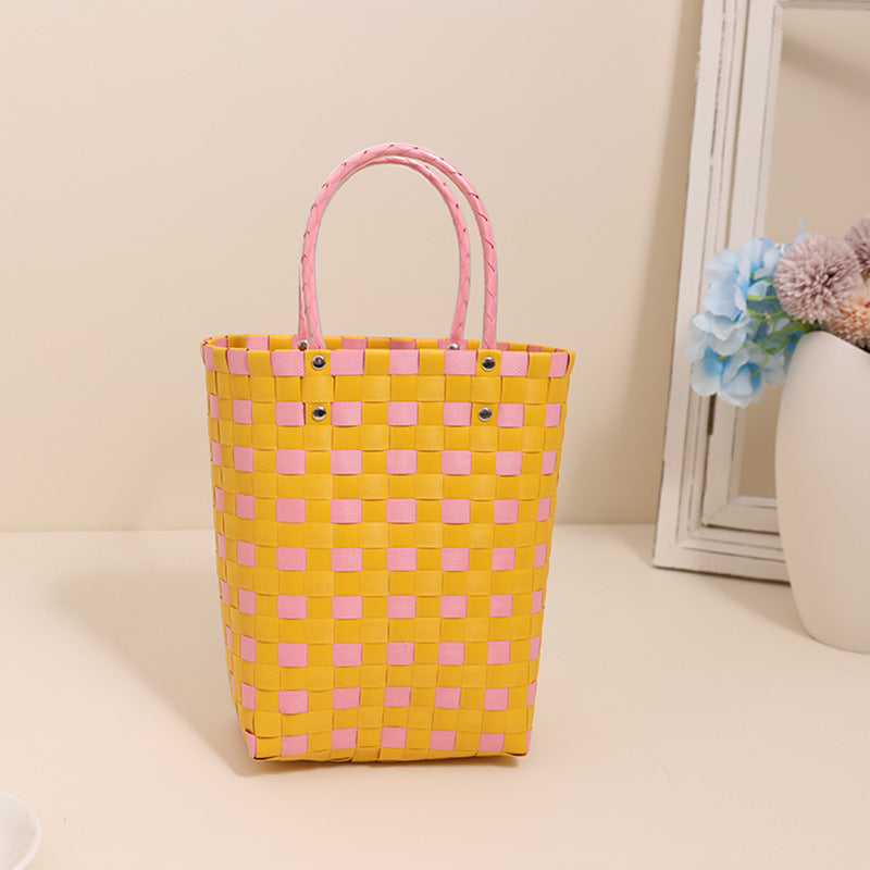Braided Shopping Bag in Modern Checkered Pattern Kalsten