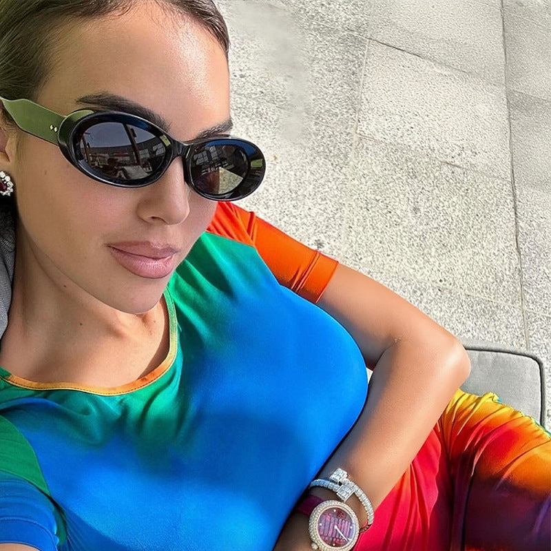 Women Retro-inspired Sunglasses in elegant oval design Kalsten
