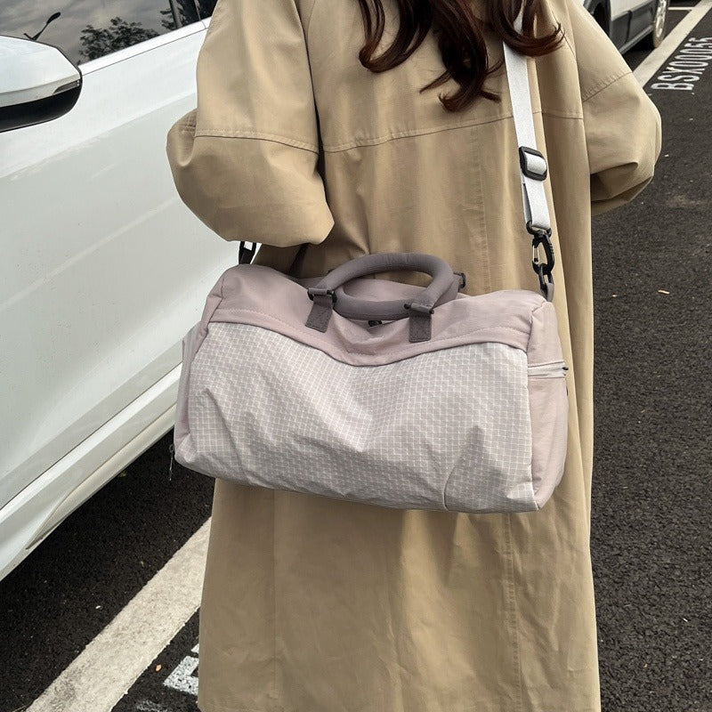 Travel bag with removable shoulder strap Kalsten