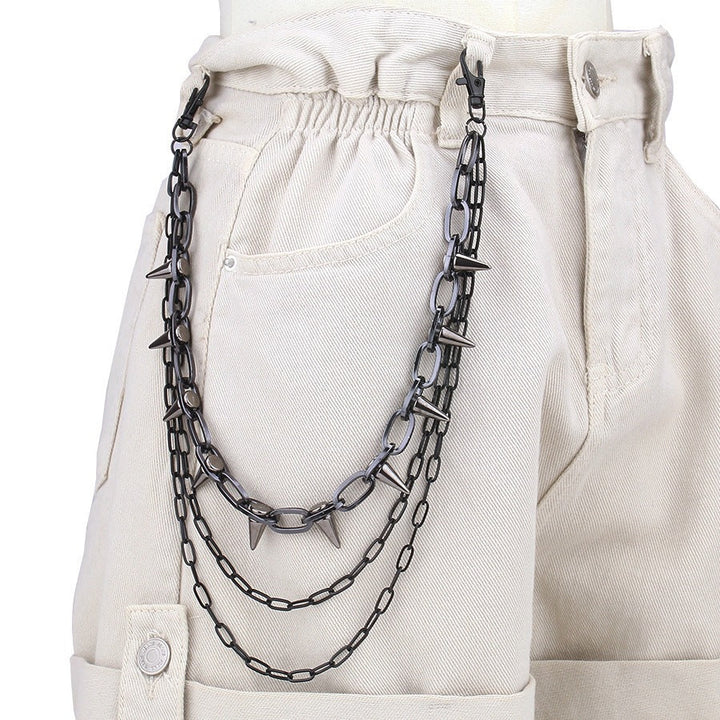 Fashionable chain belt with stud accents Kalsten