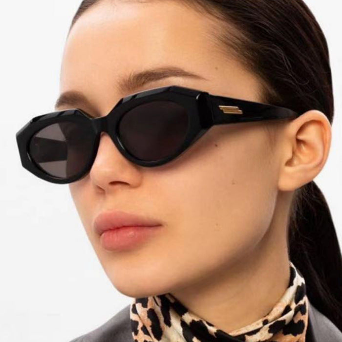 Ladies Fashion Vintage Sunglasses in Distinctive Design Kalsten