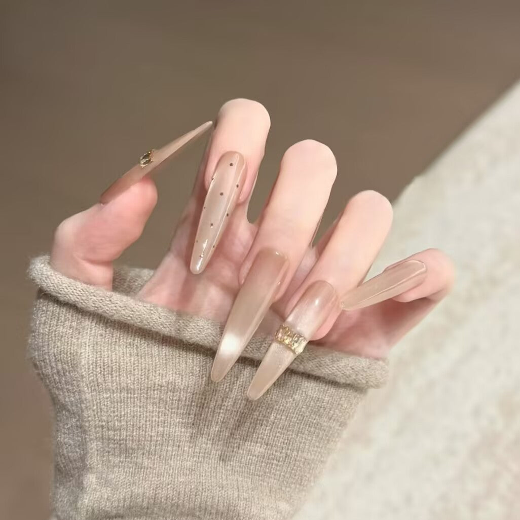 Artistic Nail Art Extensions with Floral Accents Kalsten