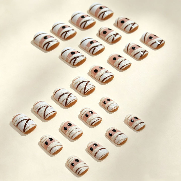 Halloween Themed Press-On Nail Design Kalsten