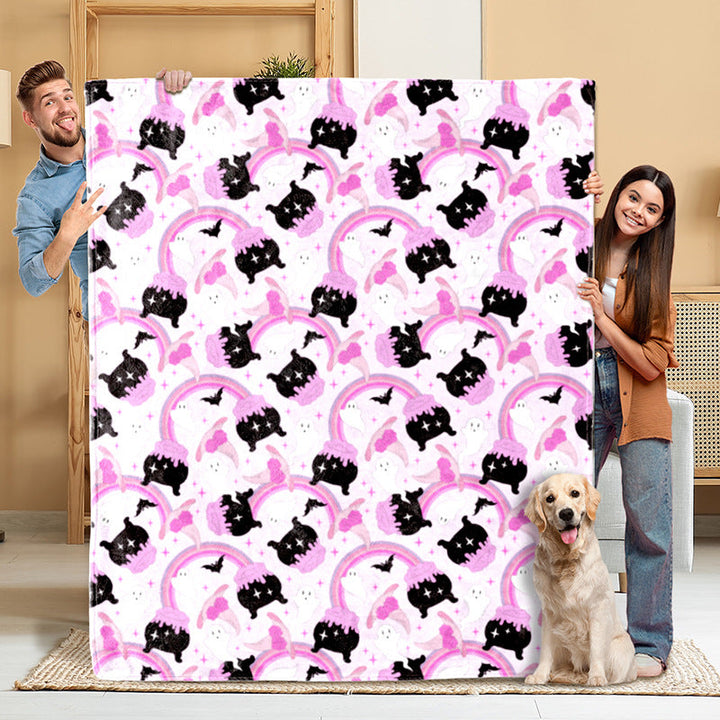 Cuddly blanket with playful motifs of cats and rainbows Kalsten
