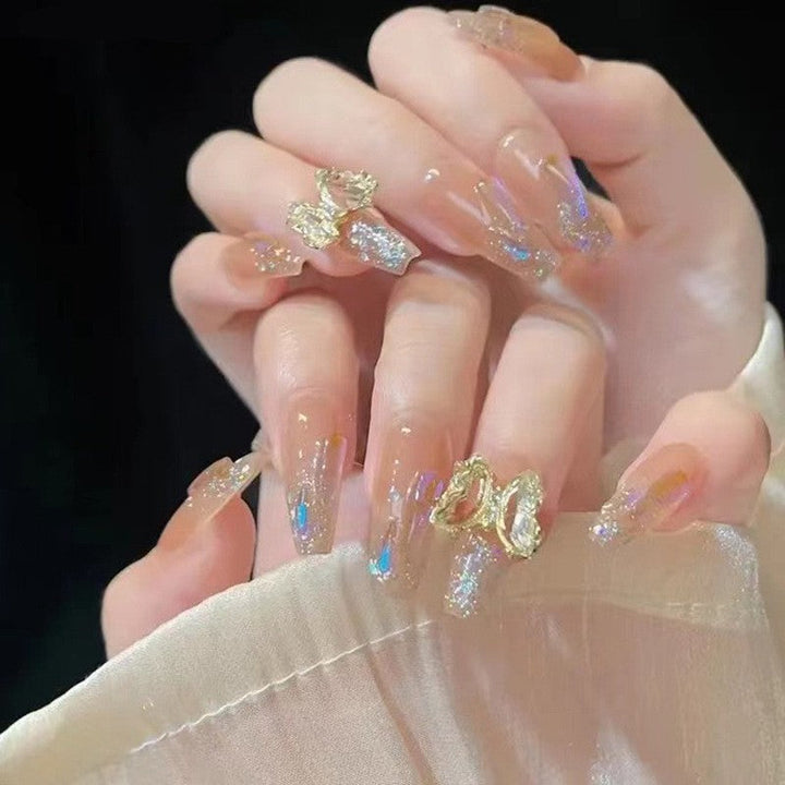 Glamorous Nail Art Kalsten