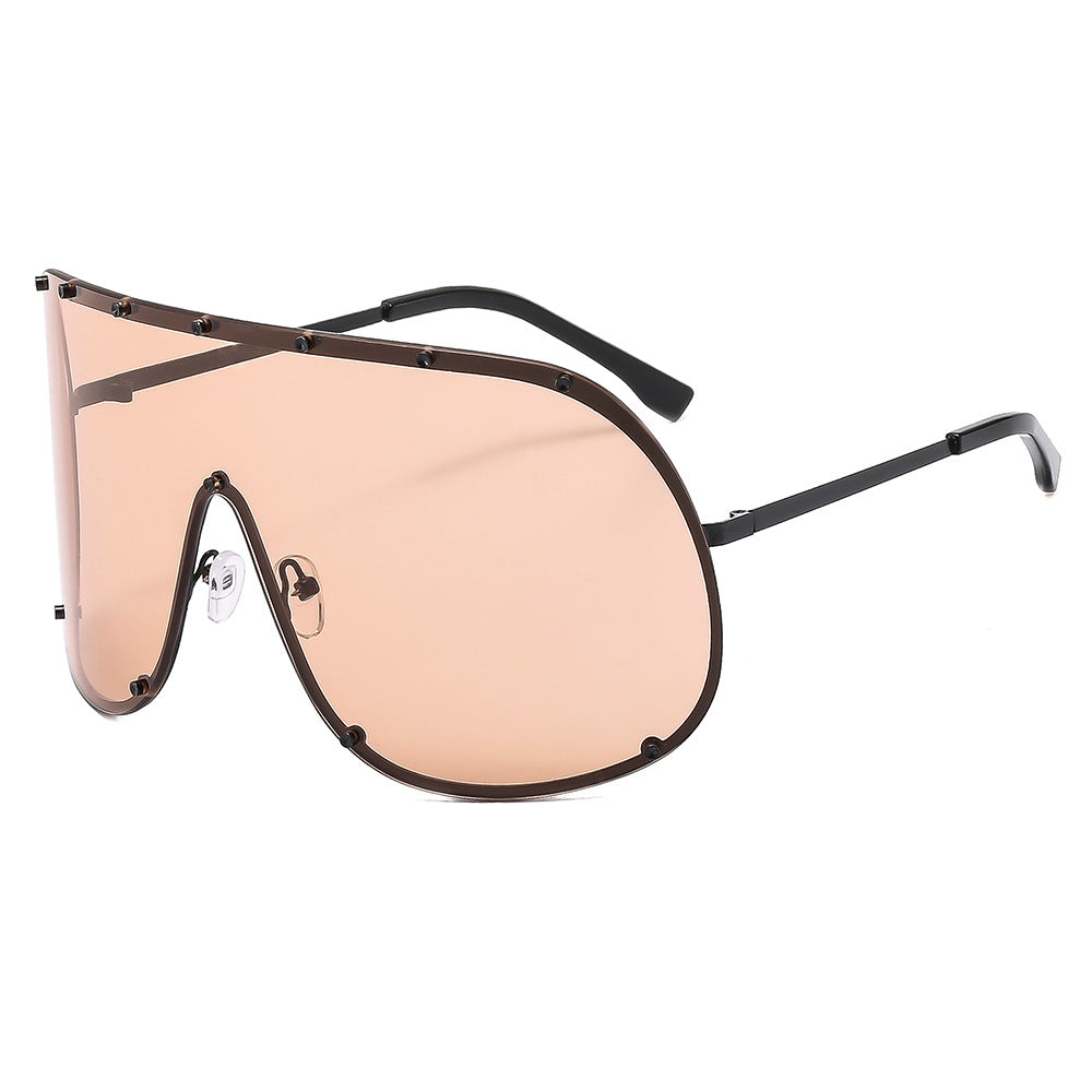 Women futuristic sunglasses with large frame and innovative design Kalsten