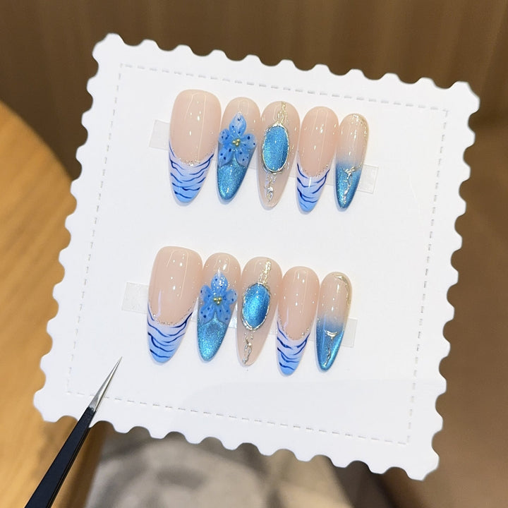 Artificial nails with exquisite flower and glitter patterns Kalsten