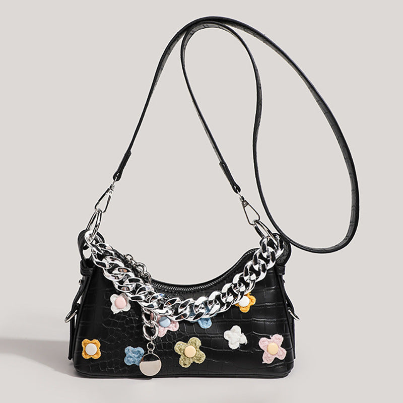 Decorative Chain Strap Handbag Kalsten