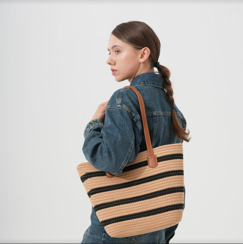 Casual tote bag with stylish stripe pattern Kalsten