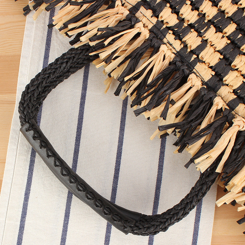 Basket bag with eye-catching geometric design Kalsten