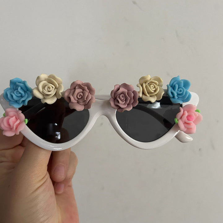 Women Cat-Eye Sunglasses with Floral Decor Kalsten