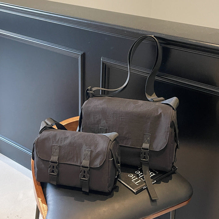 Modular shoulder bag with unique fastening system Kalsten