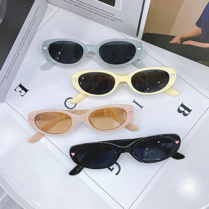 Fashionable Cat-Eye Sunglasses with Hearts Kalsten