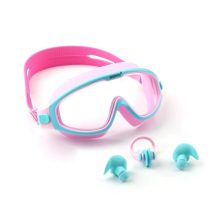 Snorkel mask with comprehensive field of view and comfortable silicone details Kalsten