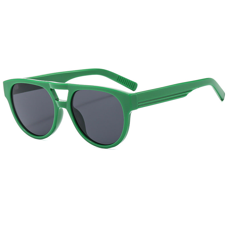 Women Cat-Eye Sunglasses with elegant, sturdy frame and UV protection Kalsten