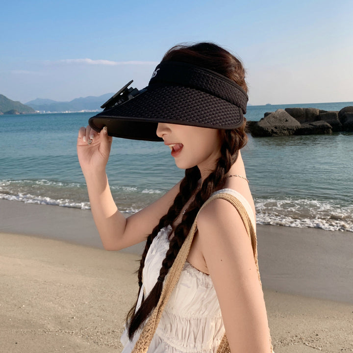 adjustable sun visor with integrated mini fan and UV protection Kalsten