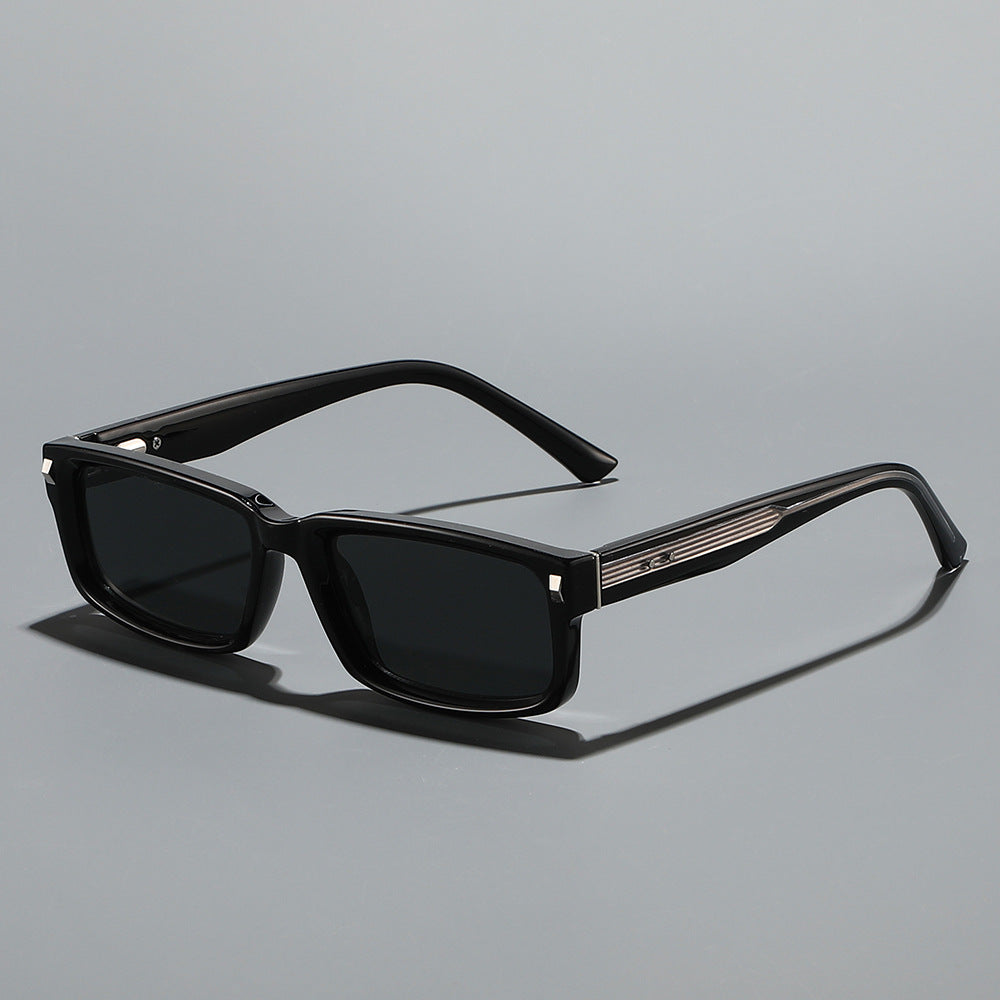 Ladies sunglasses in modern design Kalsten