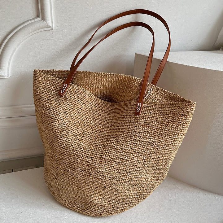 Handcrafted Leisure Bag Made of Woven Straw Kalsten
