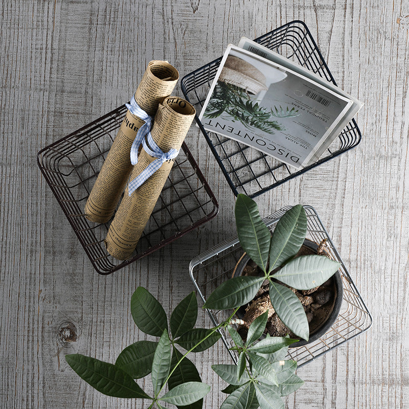 Unisex Wire Storage Basket with Ergonomic Handles Kalsten