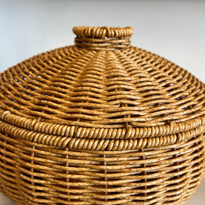 Women Handmade Basket with Lid Kalsten