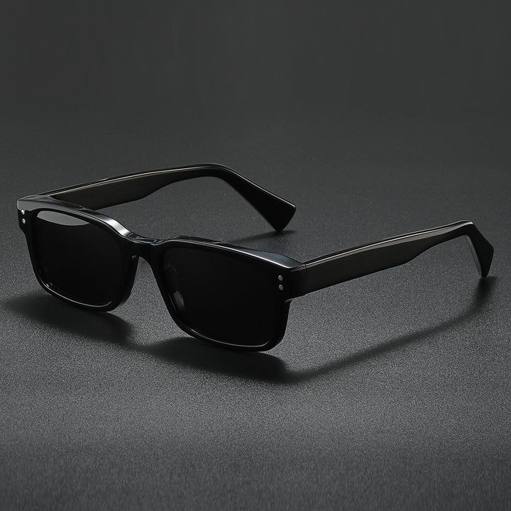 Women's sunglasses in modern, minimalist design Kalsten