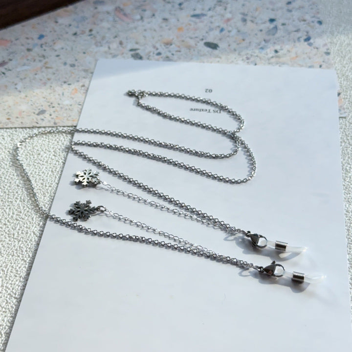 Delicate Layered Eyewear Chain Kalsten