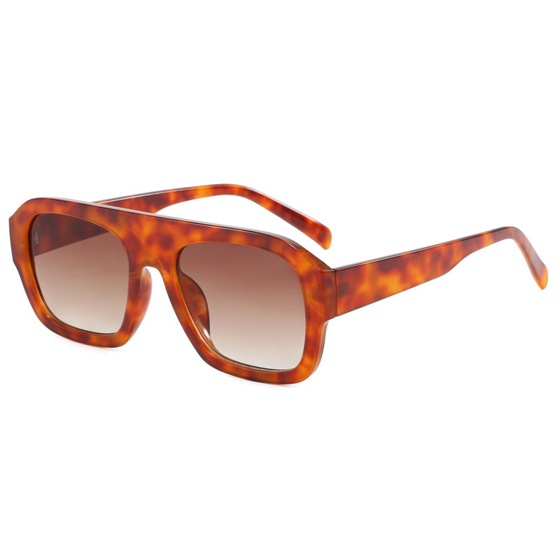 Ladies oversized square sunglasses with modern design Kalsten