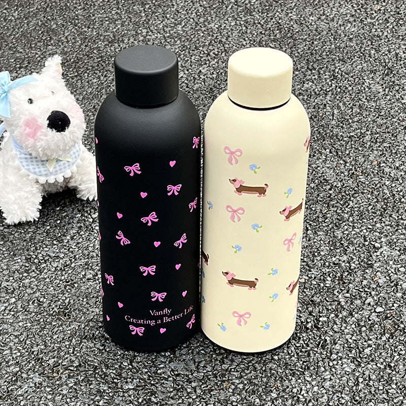 Ladies insulated drinking bottle with floral design and hygienic closure system Kalsten