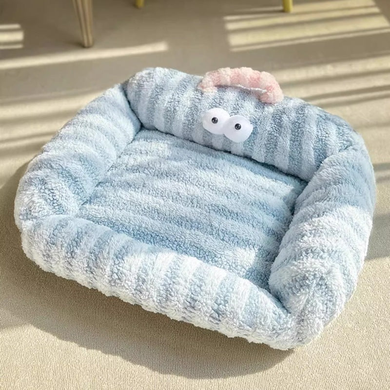 Cozy Plush Dog Bed