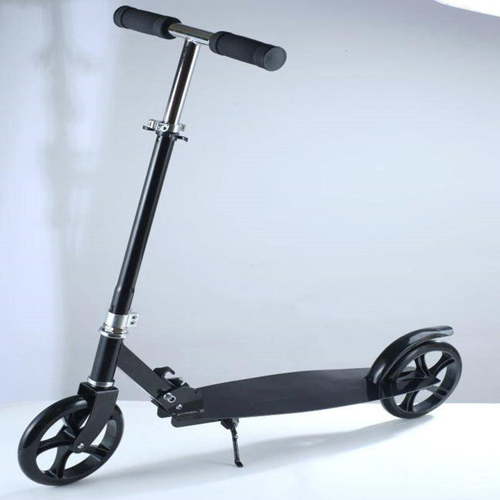 Smooth-Riding Folding Scooter Kalsten