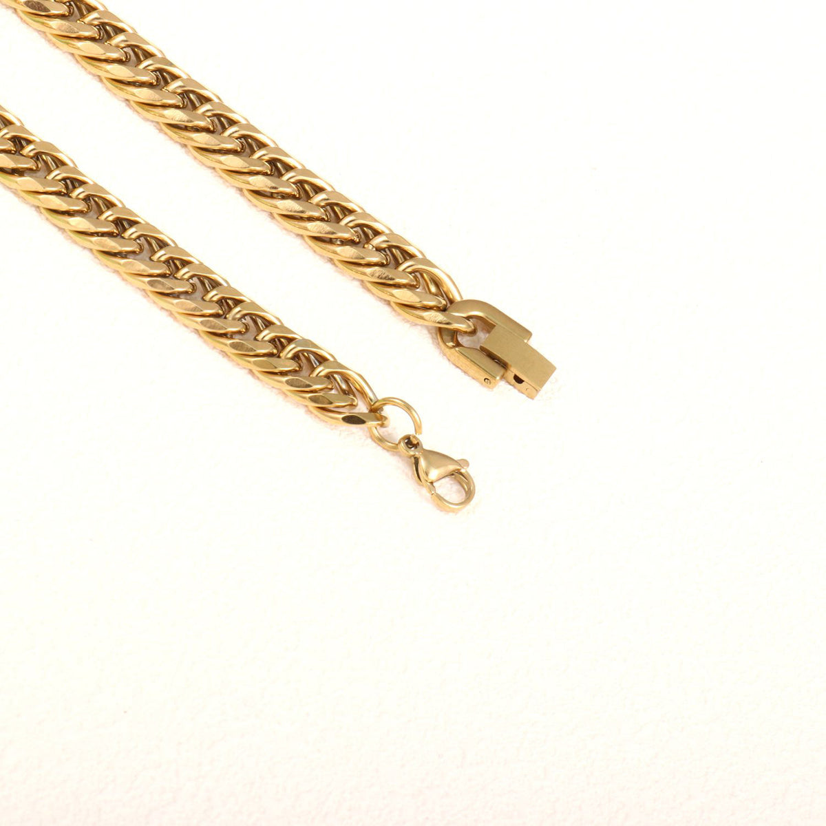 Stylish Chunky Braided Chain Bracelet Acalora