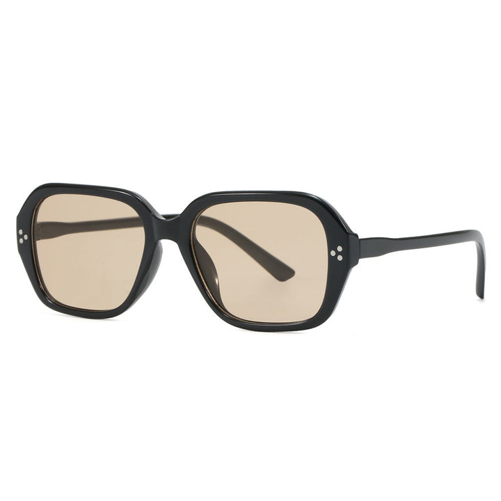 Women's fashionable oversized sunglasses in elegant design Kalsten