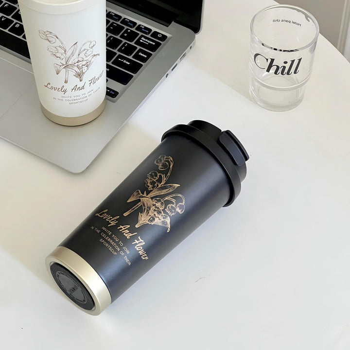 Women Travel Mug with Elegant Flower Illustration Kalsten