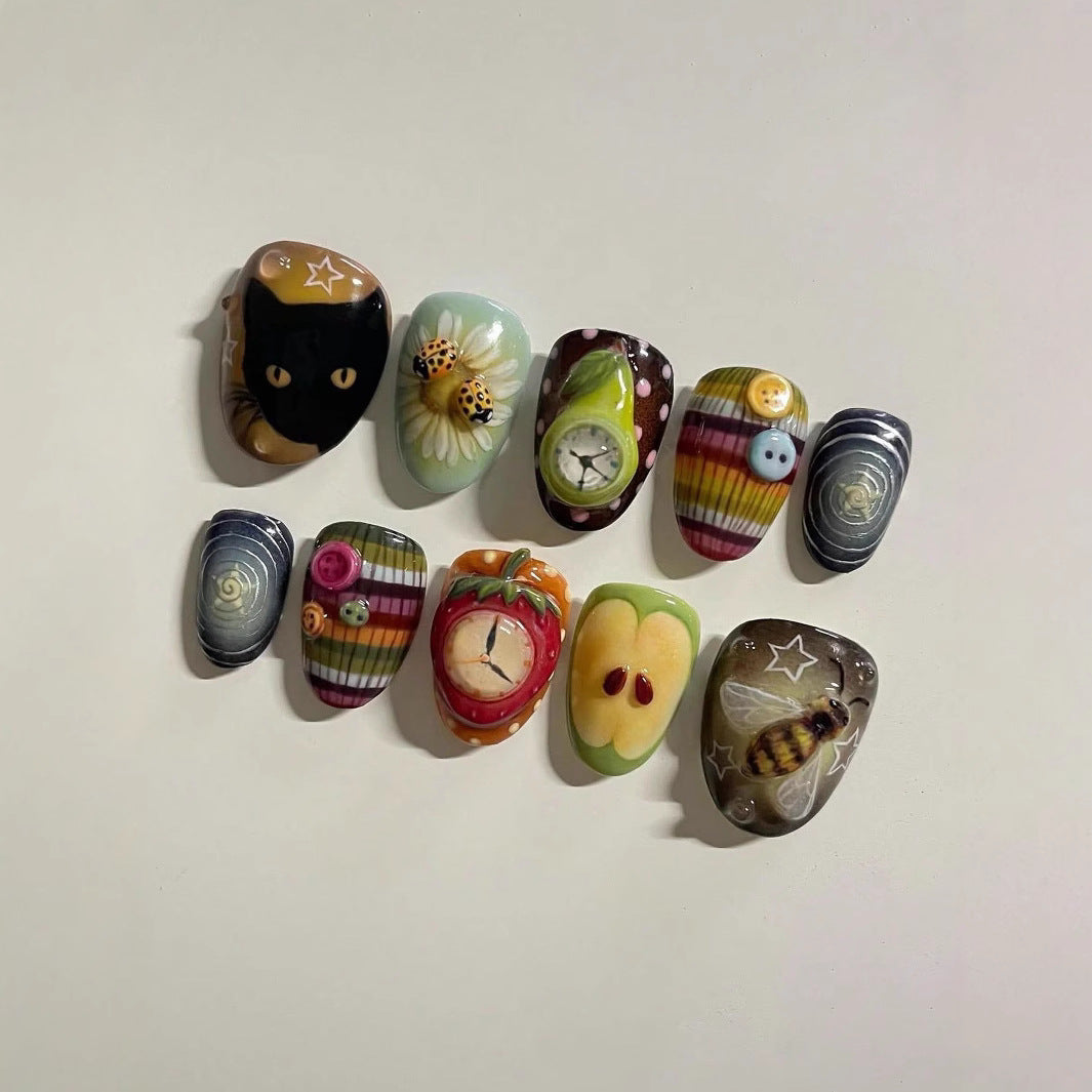 Artistic Ocean-Themed Press-On Nail Art Kalsten