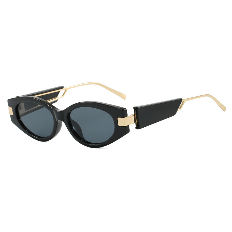 Ladies elegant Cat-Eye sunglasses with gold accents Kalsten
