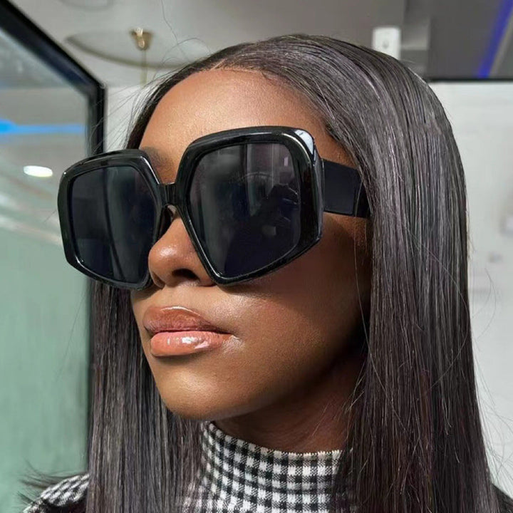 Women's fashionable square sunglasses with luxurious frame Kalsten