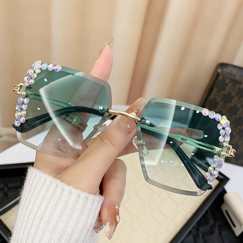 Ladies sunglasses with extravagant rhinestone frame Kalsten