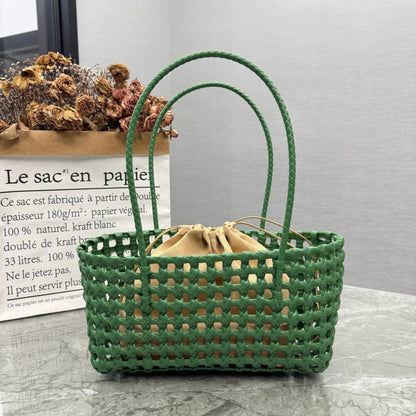 Handmade wicker bag Acalora