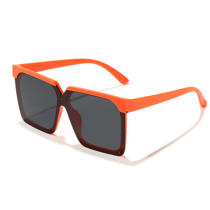 Women extravagantly designed sunglasses Kalsten