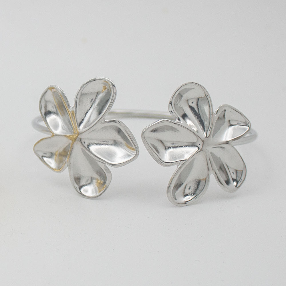 Elegant Flower Cuff Bracelet Kalsten