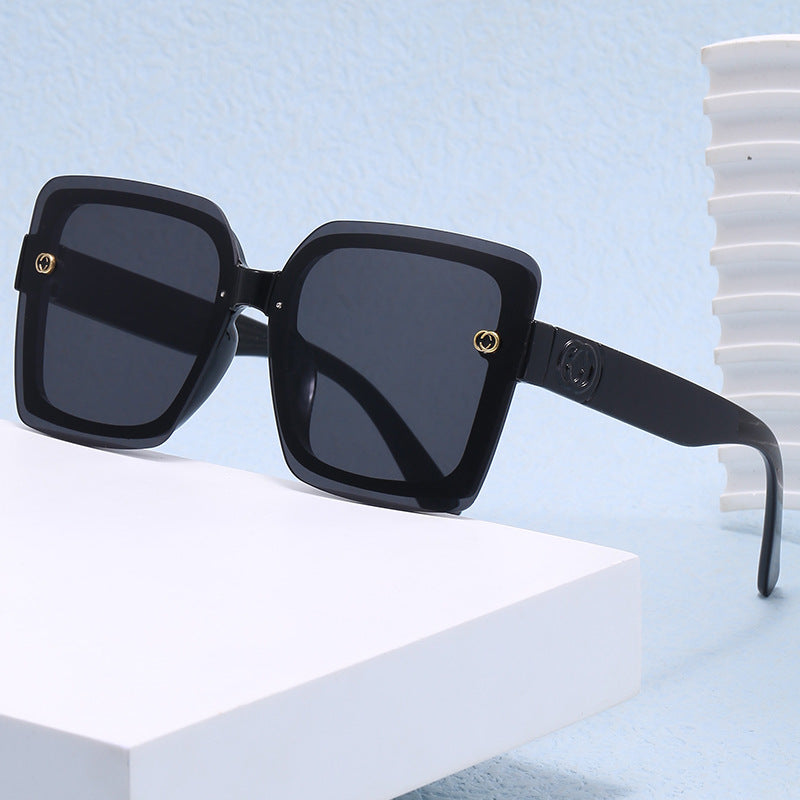 Women's oversized square sunglasses with elegant frame Kalsten