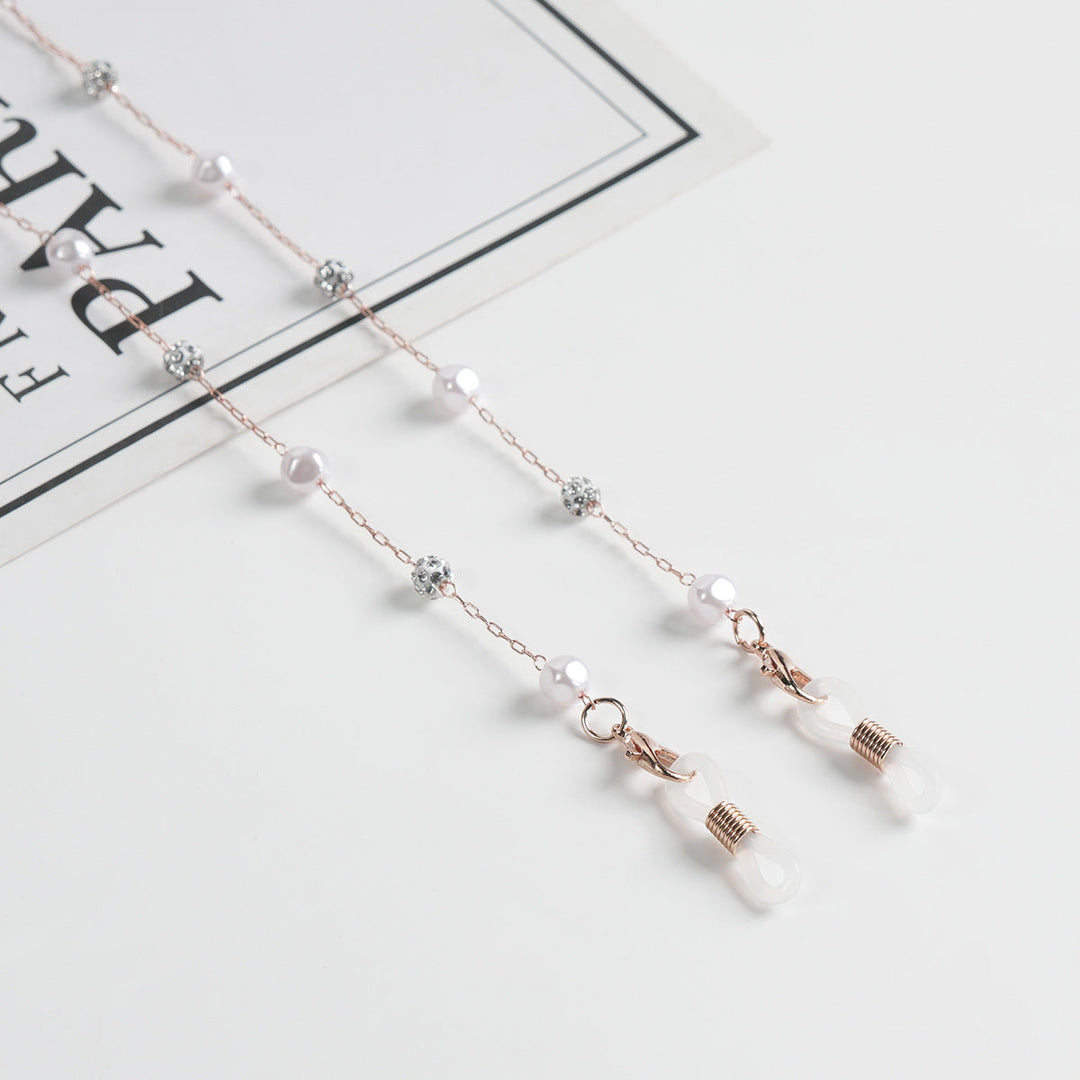 Elegantly Beaded Eyewear Chain kalsten
