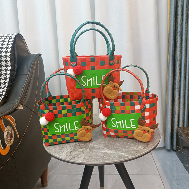 Playful and Practical Basket Bag Acalora