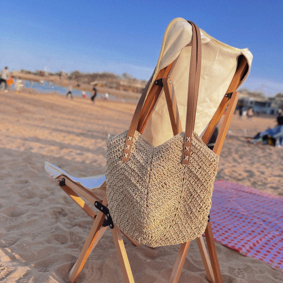Casual bag made of handwoven straw with wide leather handles Kalsten