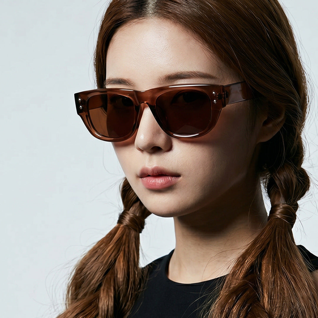 Women's fashionable sunglasses in trendy rectangle design Kalsten