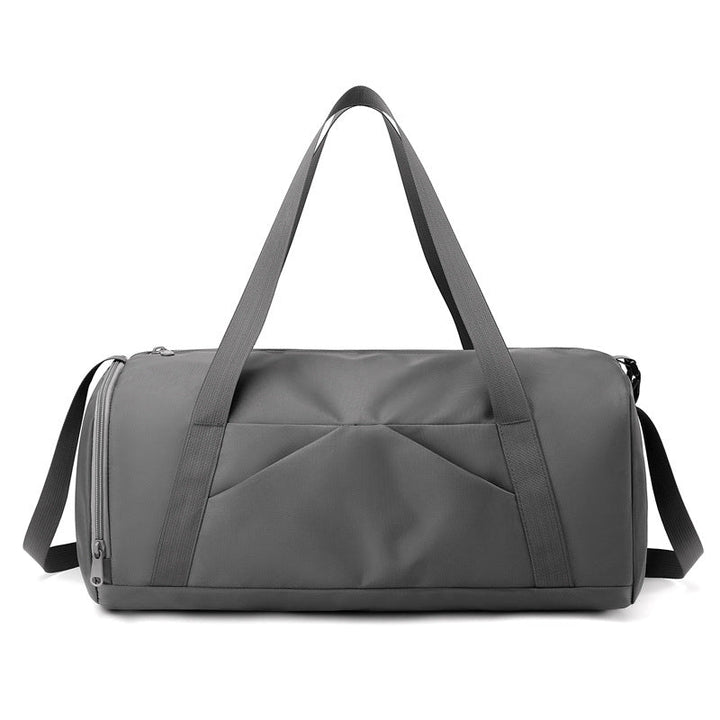 Sporty travel bag with adjustable shoulder strap and sturdy material Kalsten
