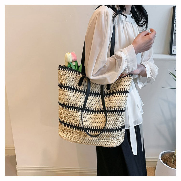 Handmade beach bag with striking leather handles Kalsten