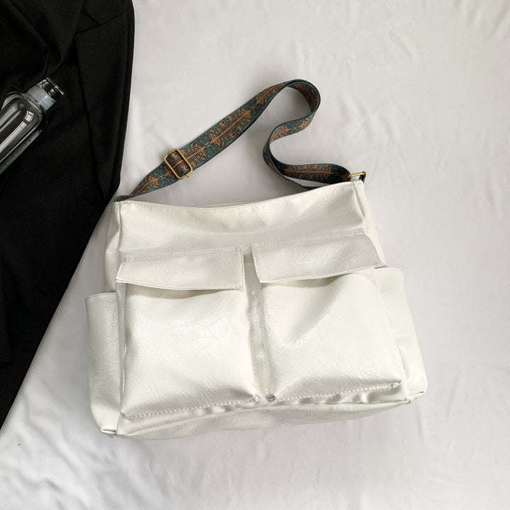 Multifunctional Shoulder Bag With Innovative Compartment System Kalsten