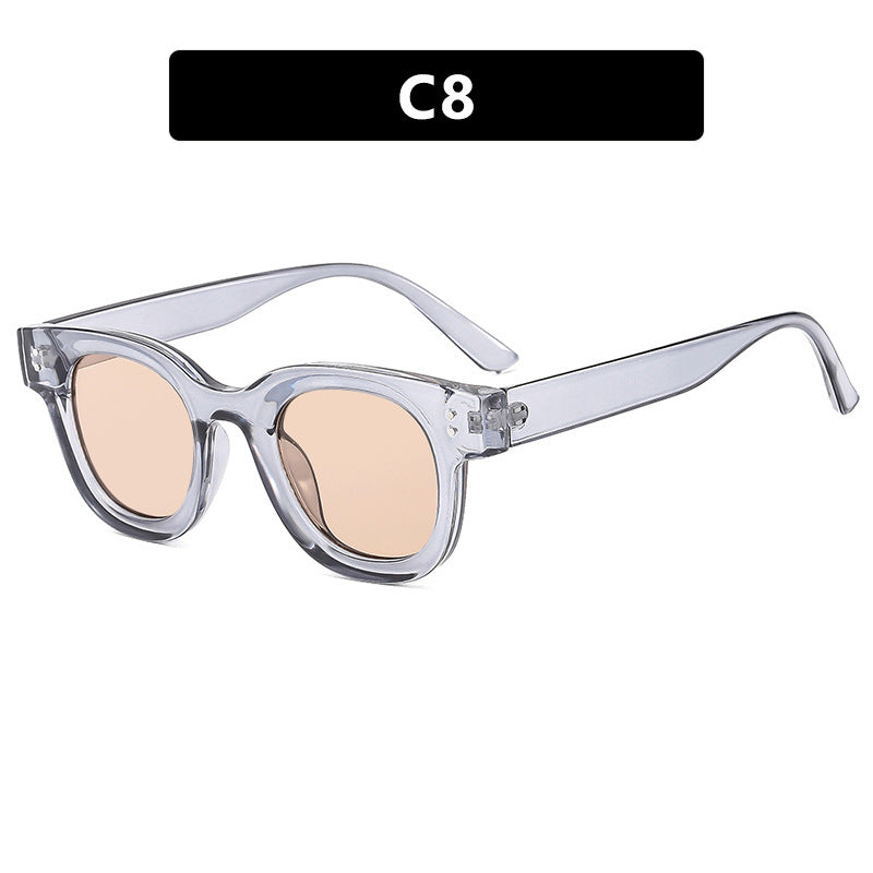 Ladies stylish sunglasses with distinctive design and polarized lenses Kalsten