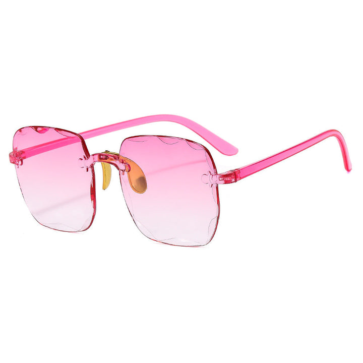 Ladies oversized sunglasses with unique design elements Kalsten